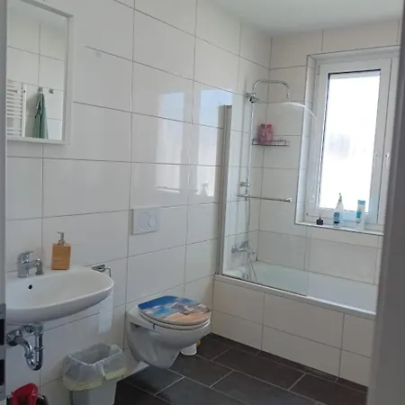 Workation Modern Taunus Nature Balcony, 5 People, Free Parking, Near Messe Apartmán Schwalbach am Taunus
