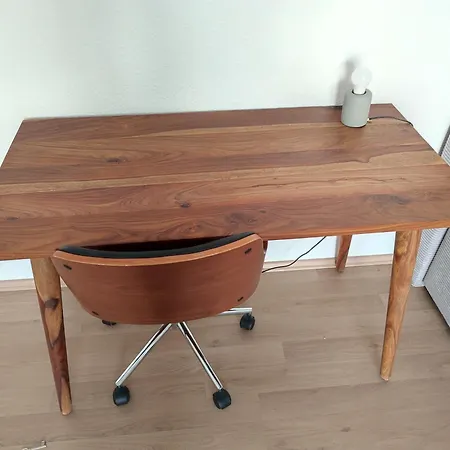 Workation Modern Taunus Nature Balcony, 5 People, Free Parking, Near Messe Apartment