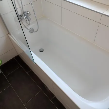 Workation Modern Taunus Nature Balcony, 5 People, Free Parking, Near Messe Apartmán Schwalbach am Taunus